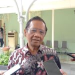Mahfud MD Soroti Tata Kelola dan Kepastian Hukum Program Makan Bergizi Gratis (MBG)